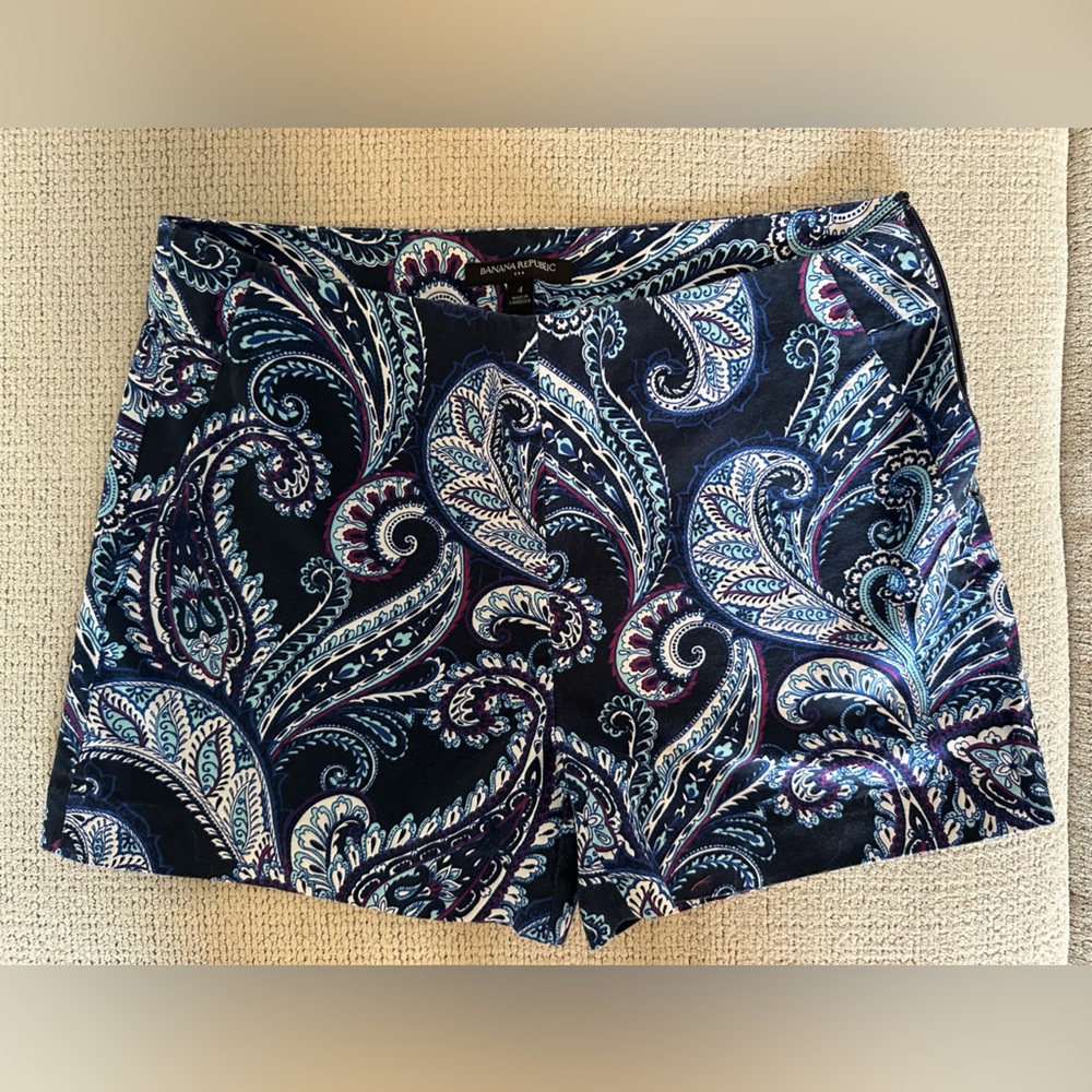 Banana Republic Navy and Teal Paisley Shirt